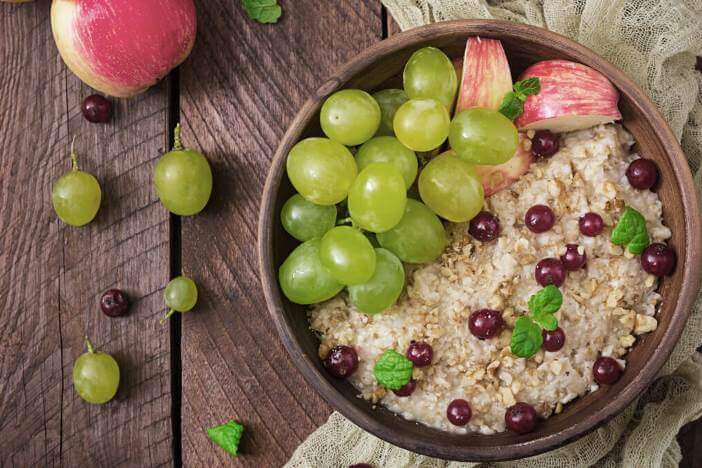 upfit-trauben-apfel-porridge-rezept-1